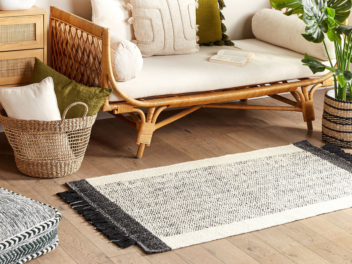 Teppich Wolle schwarz / cremeweiss 80 x 150 cm Kurzflor KETENLI