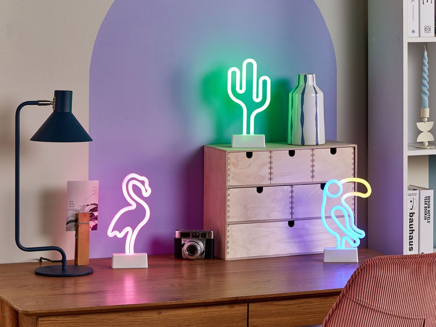 Neonlicht LED Dekofigur mehrfarbig 3er Set MABEL
