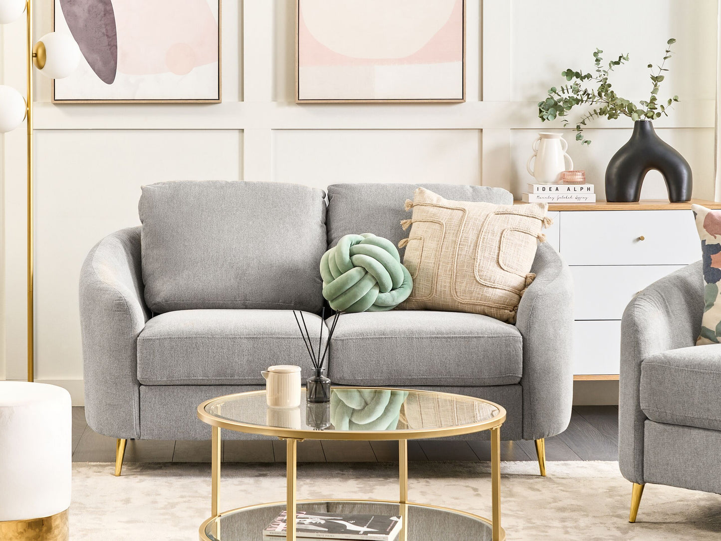 2-Sitzer Sofa Polsterbezug hellgrau / gold TROSA