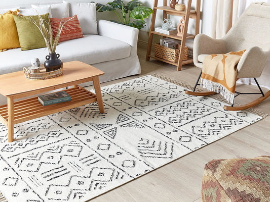 Teppich Wolle weiss / schwarz geometrisches Muster 160 x 230 cm Kurzflor ALKENT
