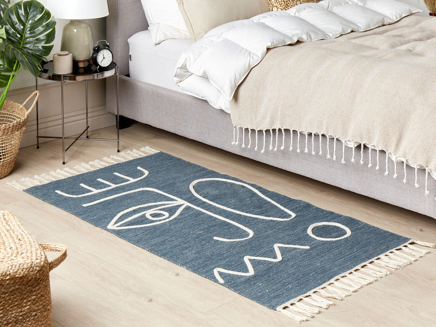 Outdoor Teppich blau 80 x 150 cm abstraktes Muster Kurzflor YAVU