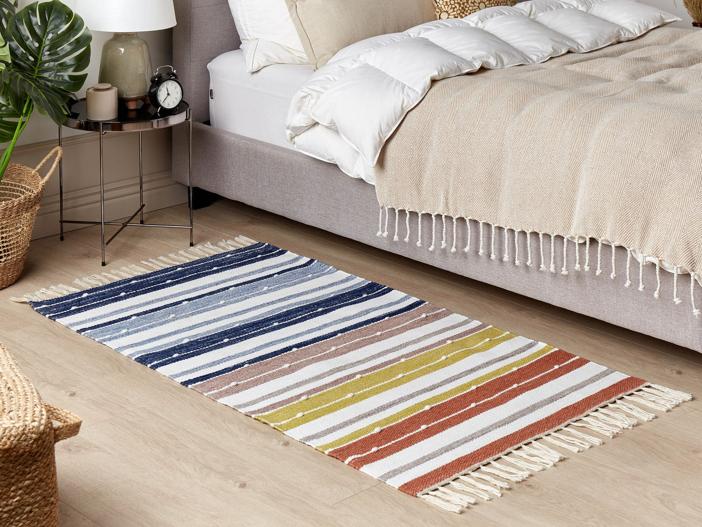 Outdoor Teppich mehrfarbig 80 x 150 cm Streifenmuster Kurzflor TOZAKLI
