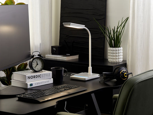 LED Schreibtischlampe CENTAURUS mit Dimmer Metall Weiss