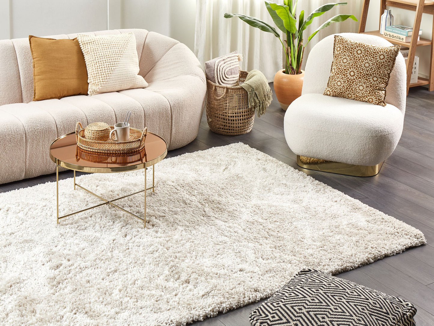 Teppich hellbeige 160 x 230 cm geometrisches Muster Shaggy KAPAN