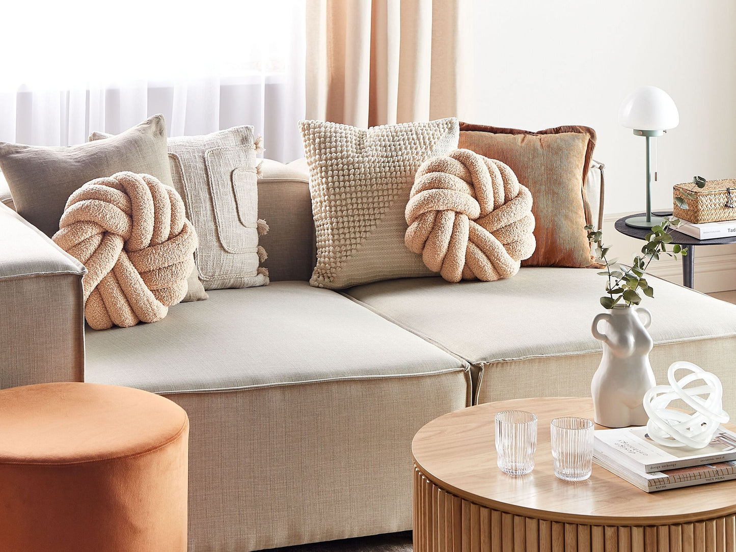 Dekokissen AKOLA Bouclé 31 x 31 cm Sandbeige Ohne Muster