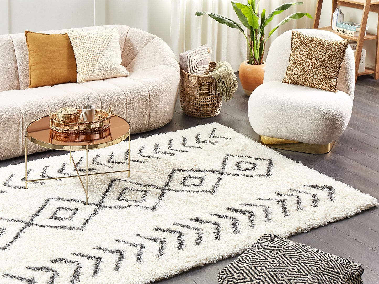 Teppich weiss / grau 160 x 230 cm geometrisches Muster Shaggy AYRUM