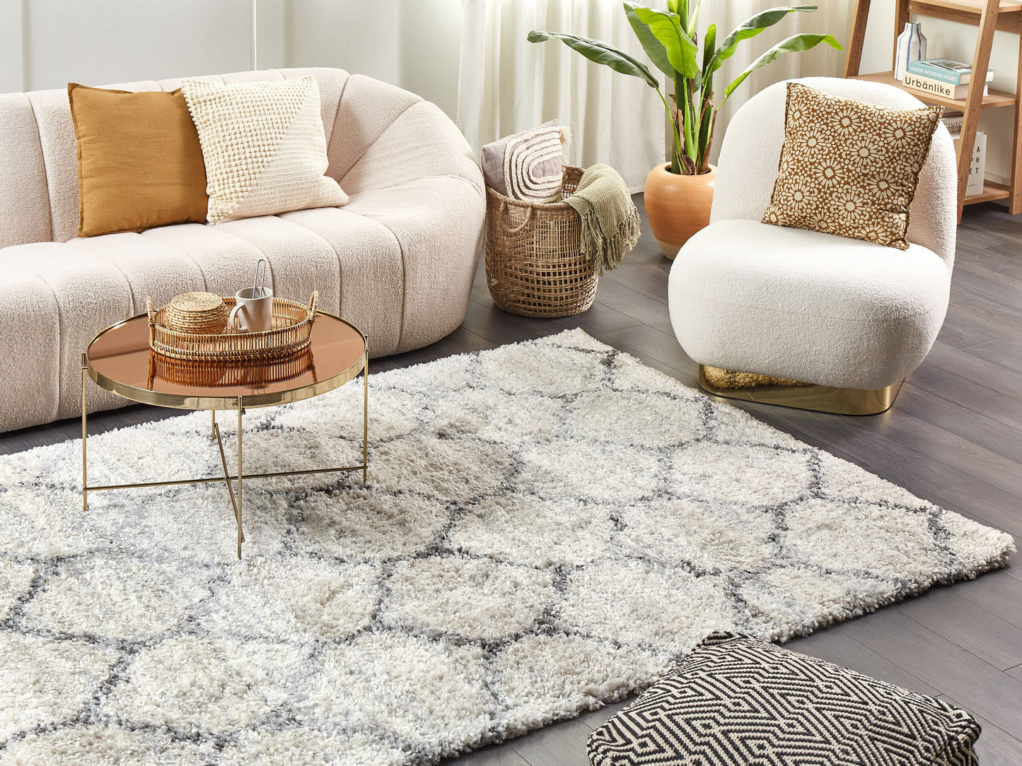 Teppich hellbeige / grau geometrisches Muster 200 x 300 cm Shaggy YEREVAN