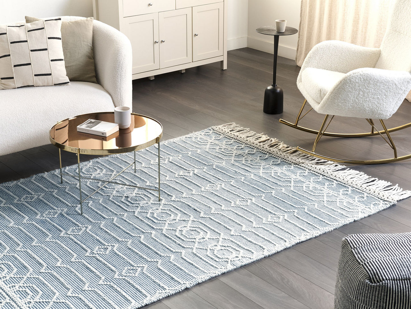 Teppich Wolle blau / weiss 160 x 230 cm Fransen Kurzflor ORHANELI