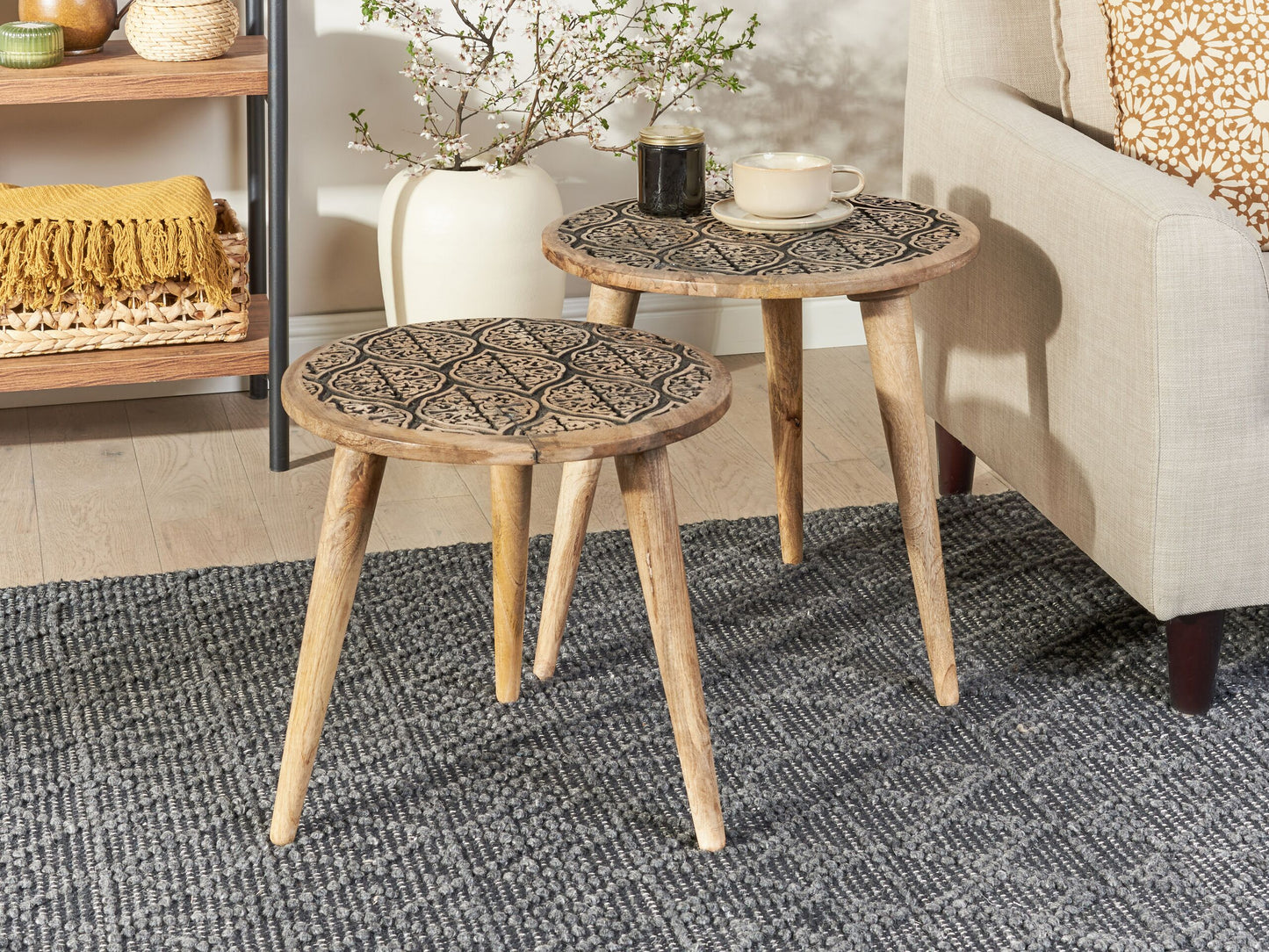 Beistelltisch 2er Set Mangoholz hellbraun rund SHARMA