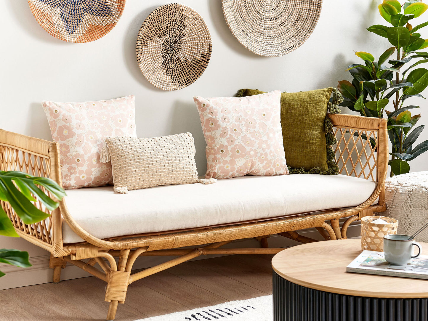 Dekokissen 2er Set TRITELEIA Samtstoff 45 x 45 cm Rosa Blumenmuster