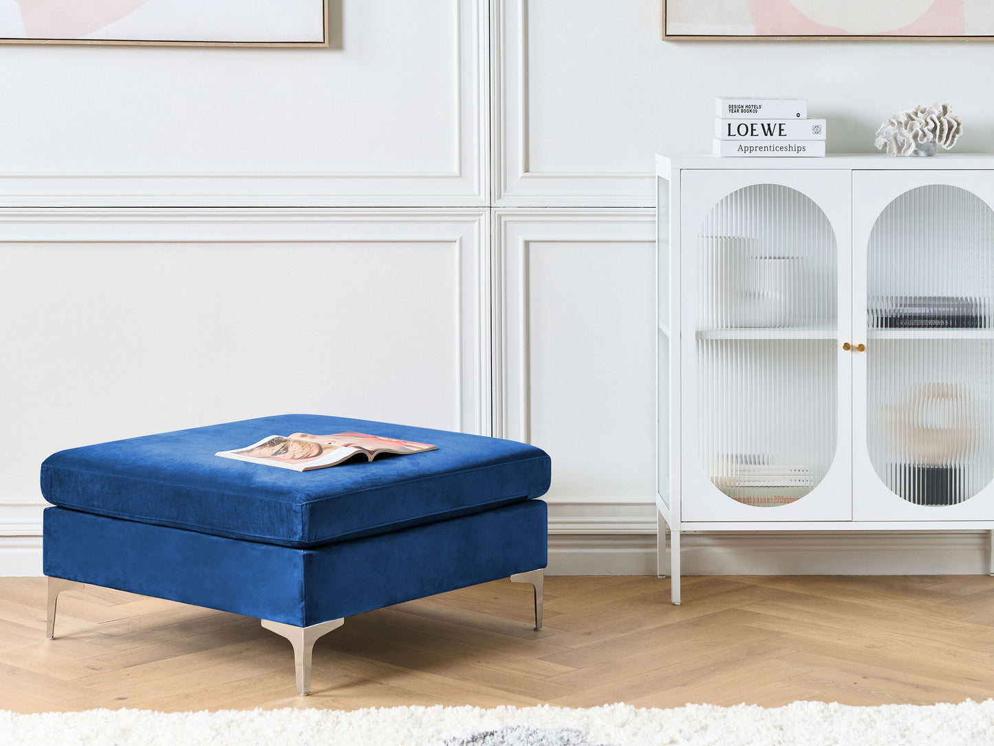 Ottomane EVJA Samtstoff Marineblau