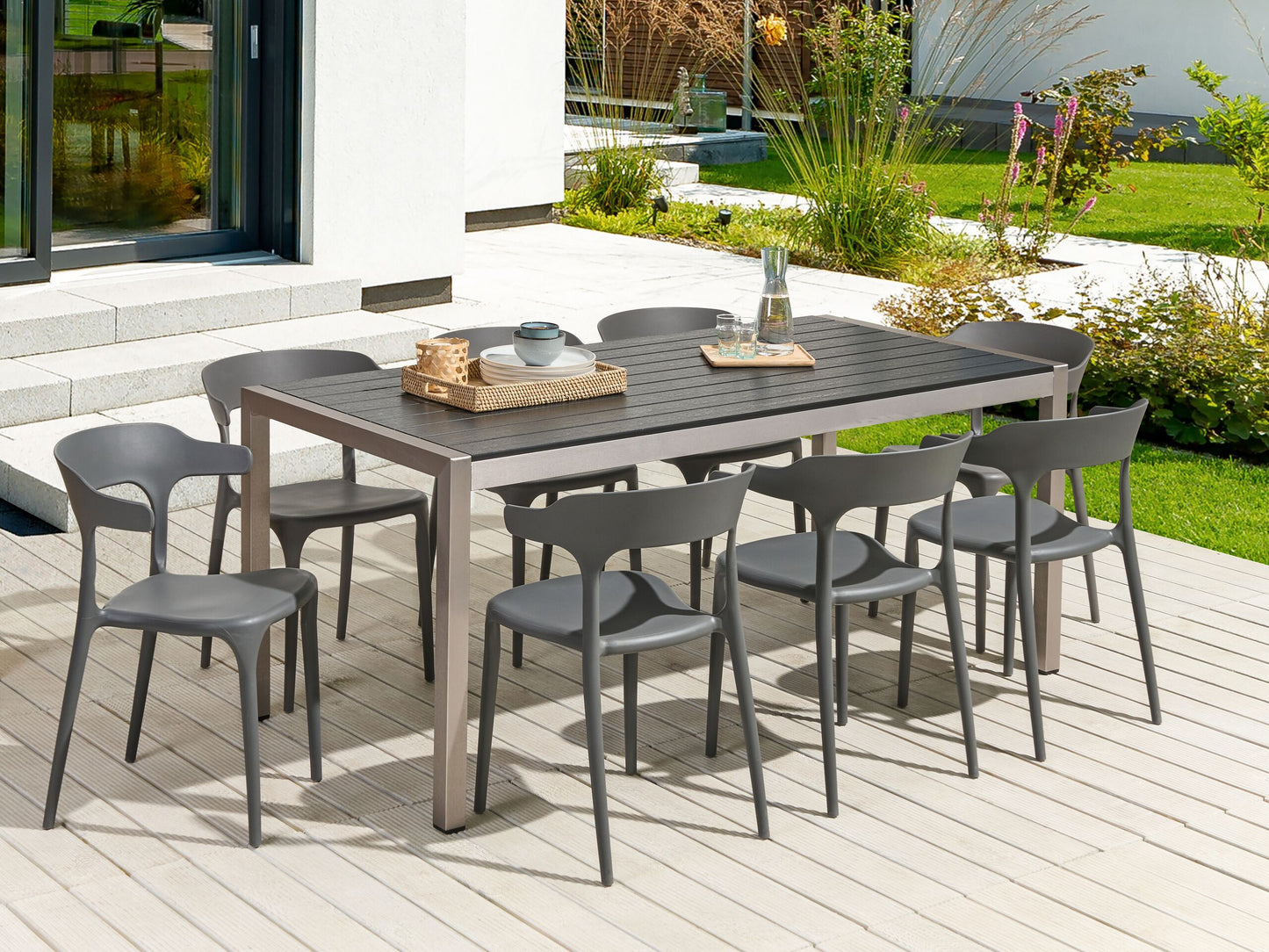 Set mit 8 Stühlen Kunststoff Dunkelgrau GUBBIO