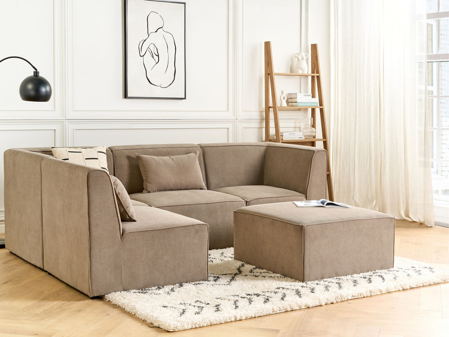 4-Sitzer Ecksofa Cord taupe rechtsseitig mit Ottomane LEMVIG
