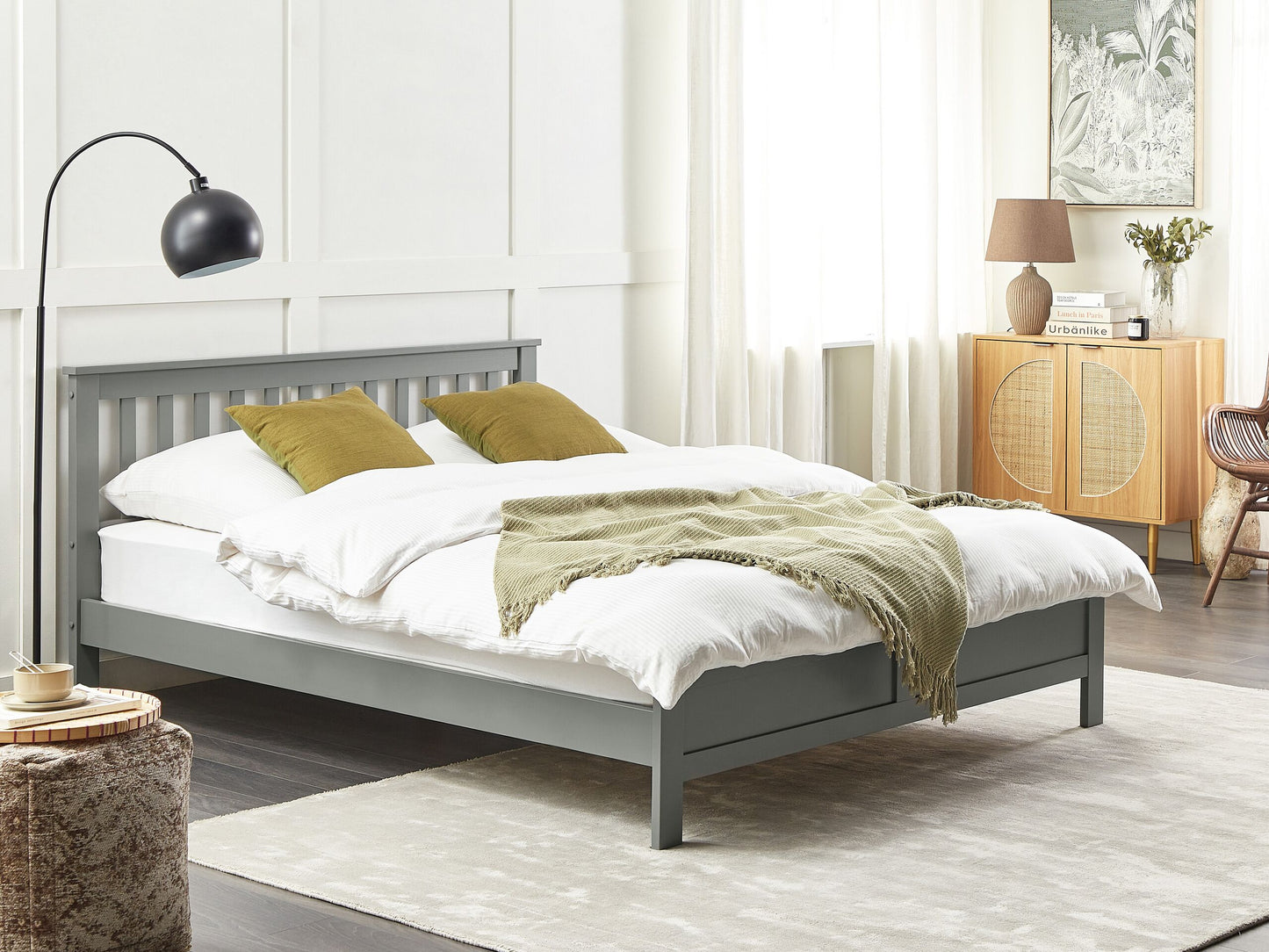 Bett mit Lattenrost Kiefernholz MAYENNE 160 x 200 cm Grau