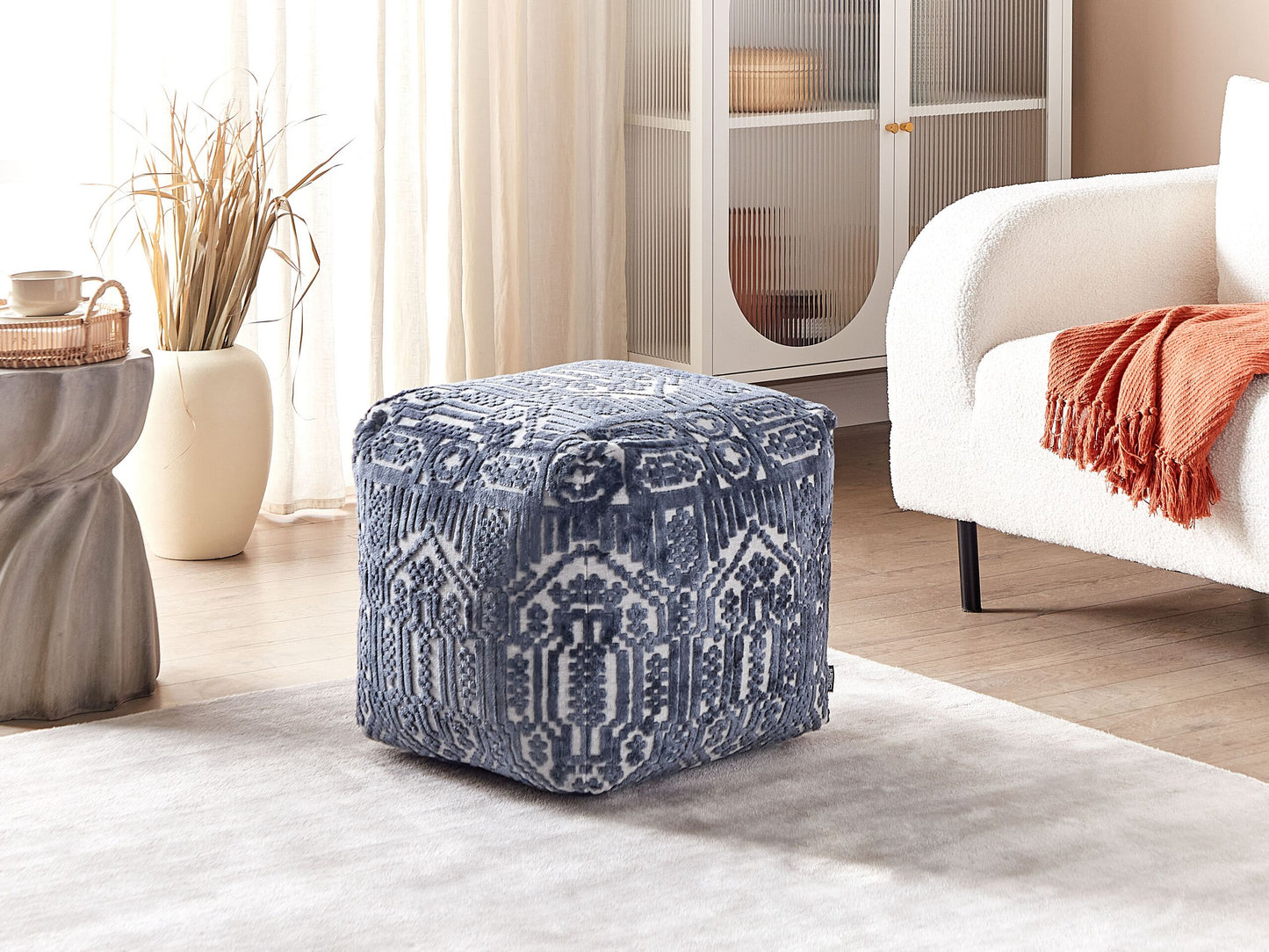 Pouf Viskose dunkelblau 50 x 50 x 50 cm SANAWAN
