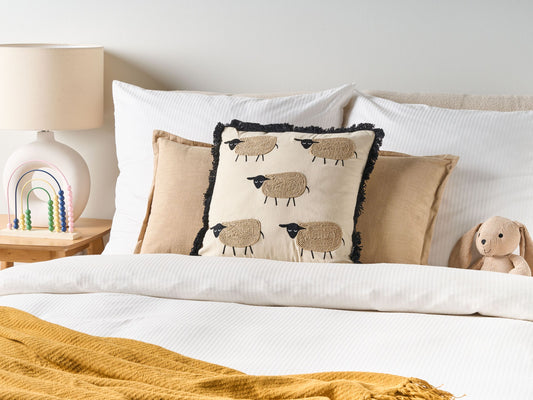 Dekokissen Tiermotiv Baumwolle beige bestickt mit Fransen 45 x 45 cm BANNU
