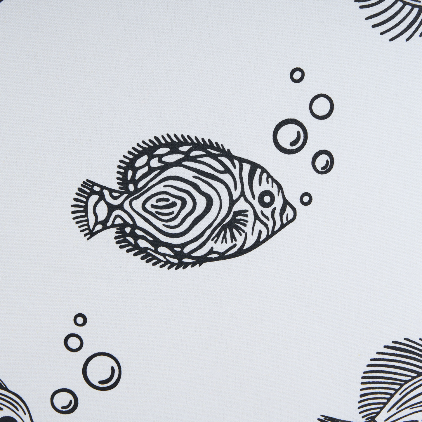 Kinderkissen aus Baumwolle mit Fischmotiven 45 x 45 cm Weiss 2er Set TWEEDIA