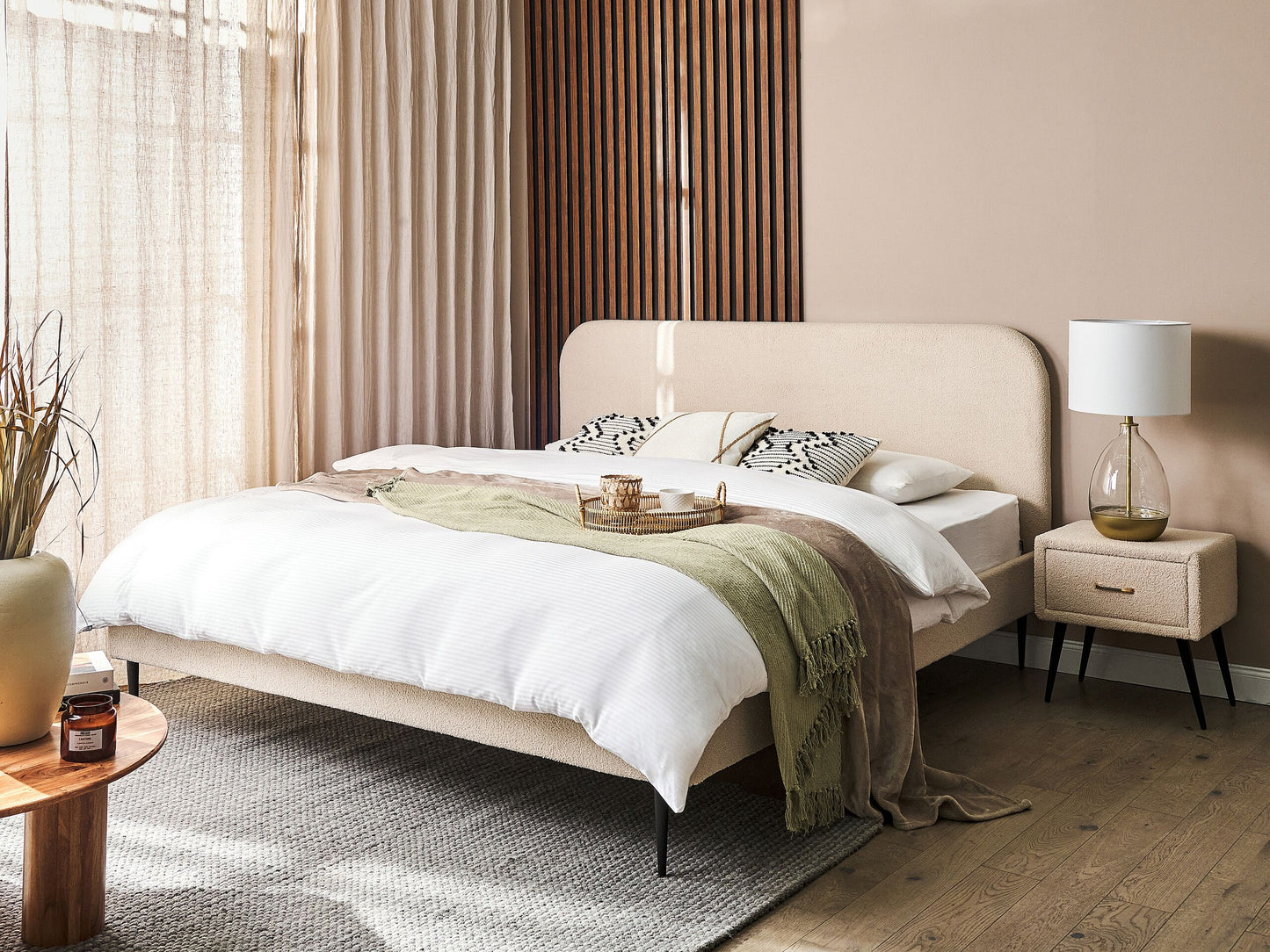 Bett mit Lattenrost Bouclé FLAYAT 180 x 200 cm Hellbeige