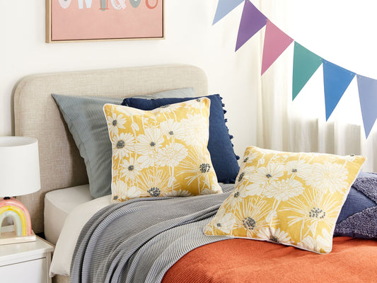 Dekokissen 2er Set SCIRPUS Baumwolle 45 x 45 cm Gelb Blumenmuster