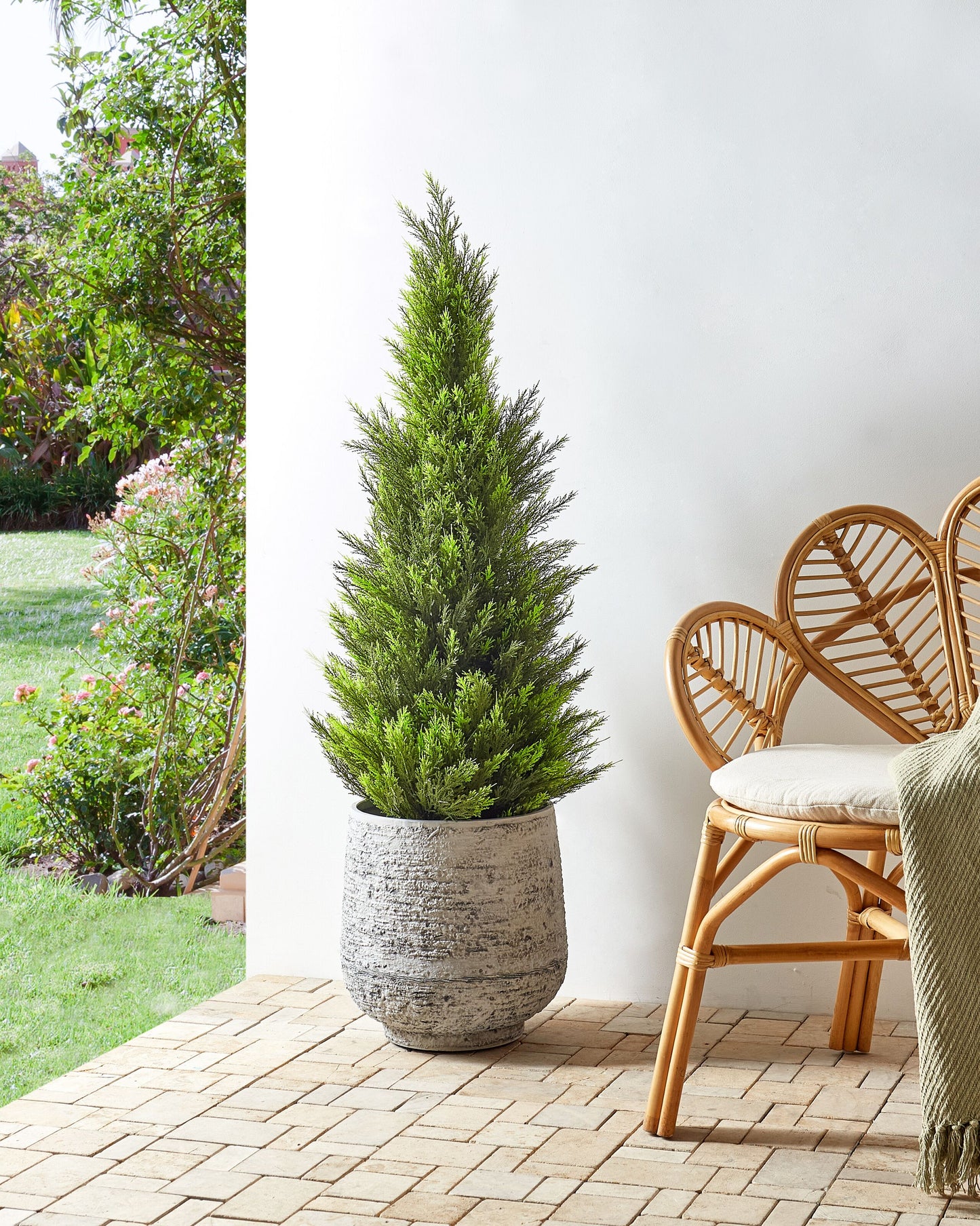 Kunstpflanze im Blumentopf 120 cm CEDAR TREE